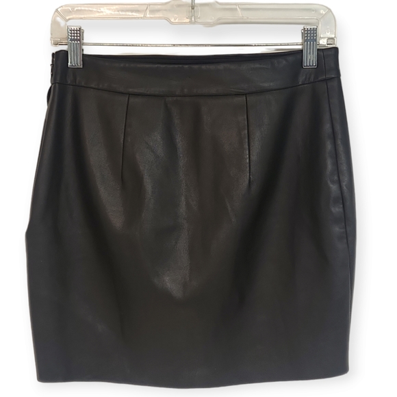 Express Faux Leather Wrap Mini Skirt size 6 - Picture 6 of 10